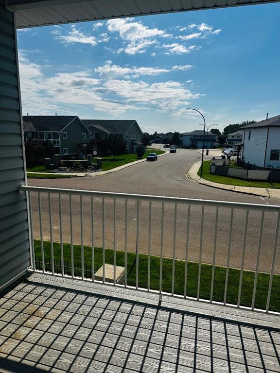 12 Northlands Pointe