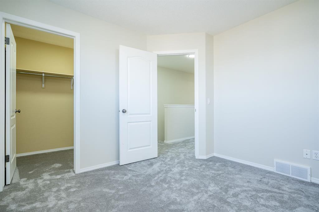 12 Northlands Pointe