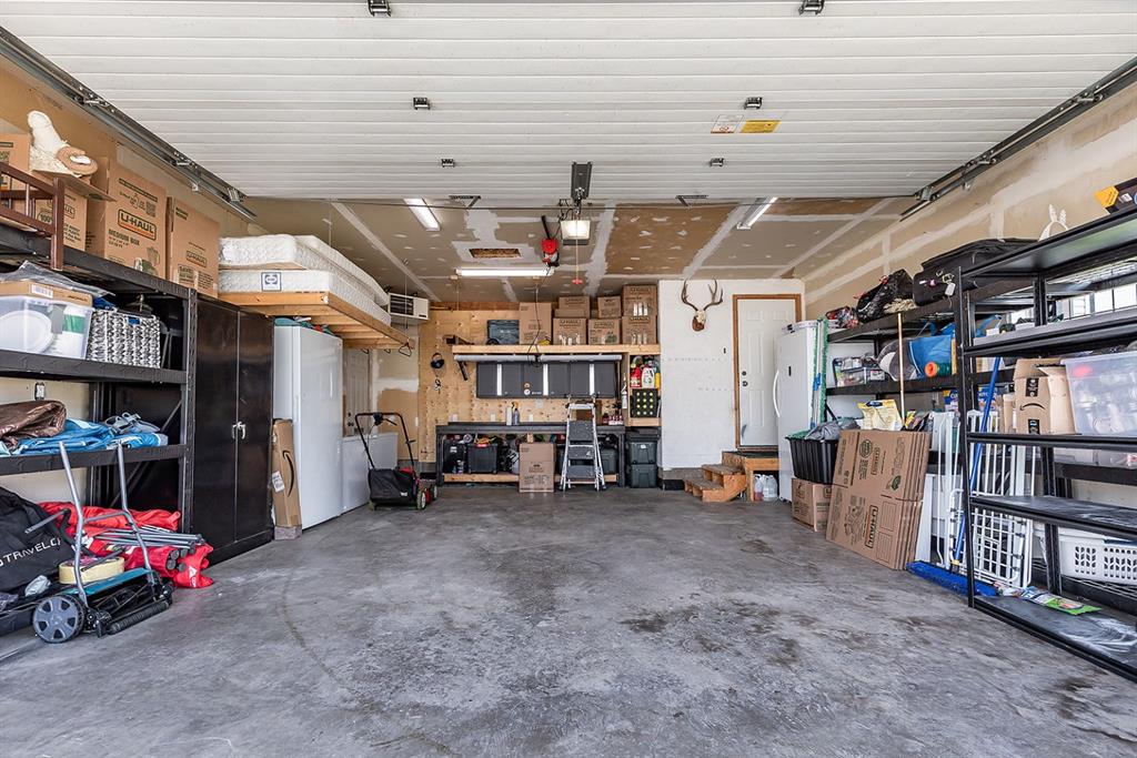 15 Vista Court SE