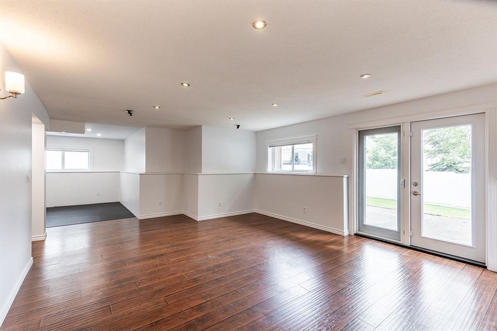 15 Vista Court SE