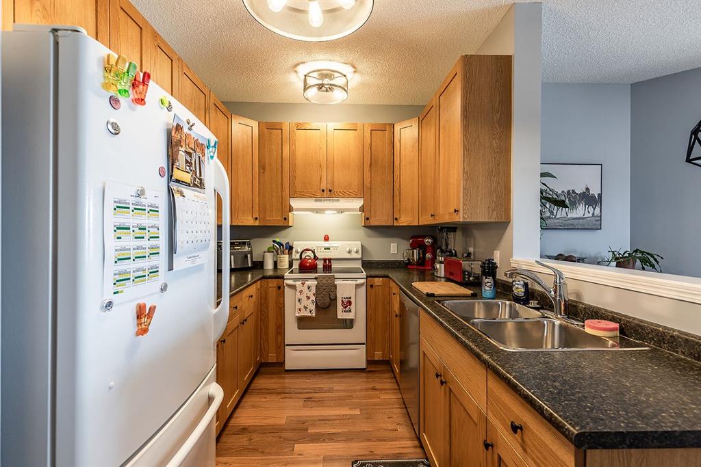 194 Sunrise Circle SW Unit: 403