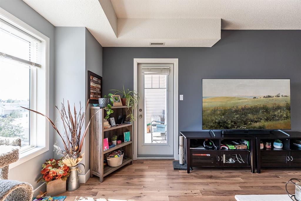 194 Sunrise Circle SW Unit: 403