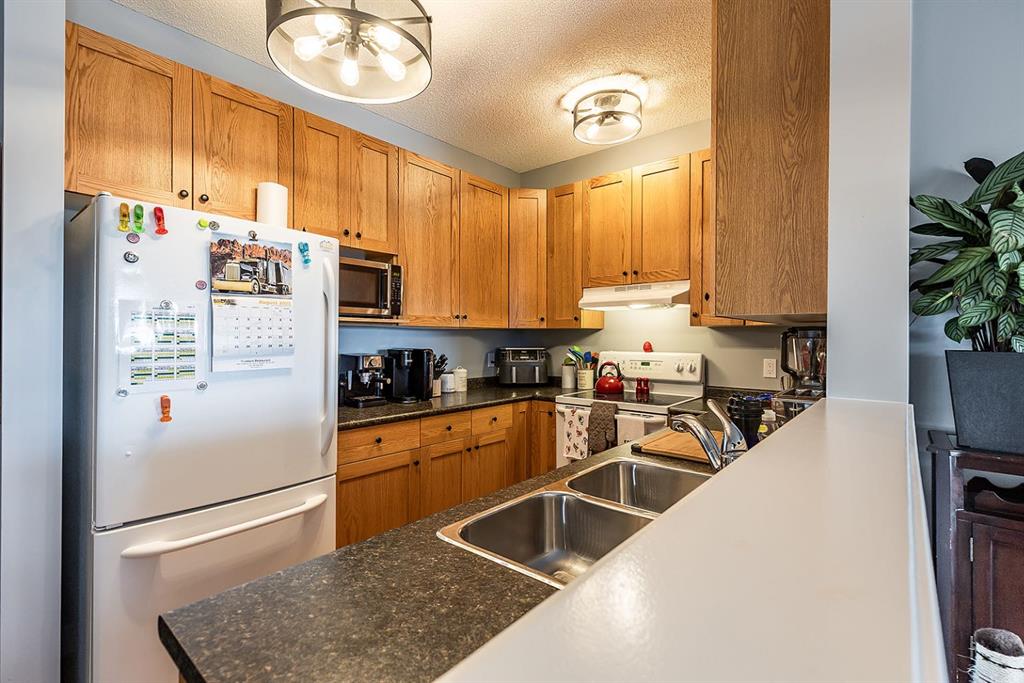 194 Sunrise Circle SW Unit: 403