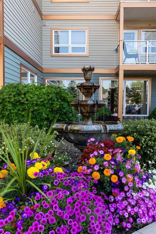 1595 Southview Drive SE Unit: 215