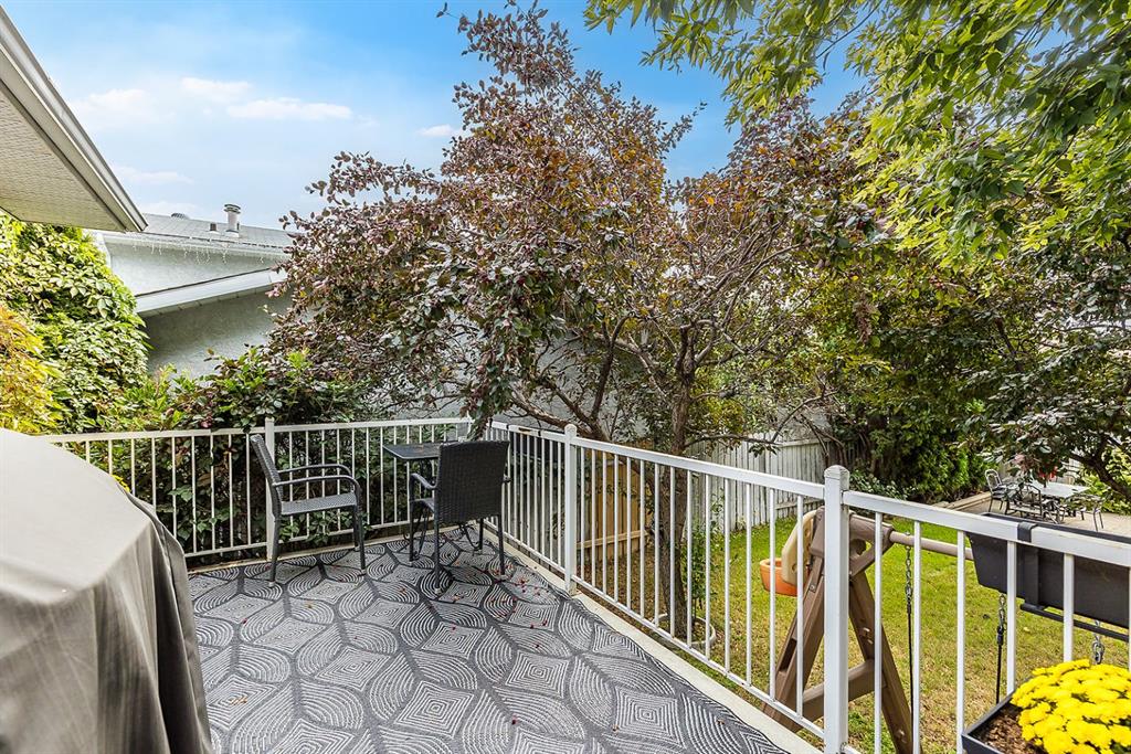 253 Sprague Way SE