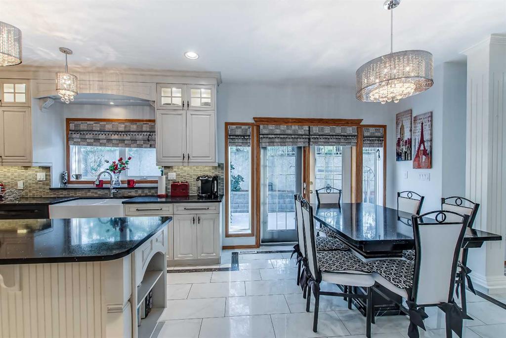 23 Chinook Place SW