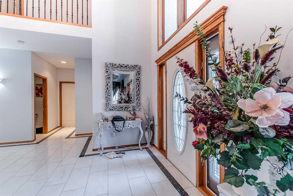 23 Chinook Place SW