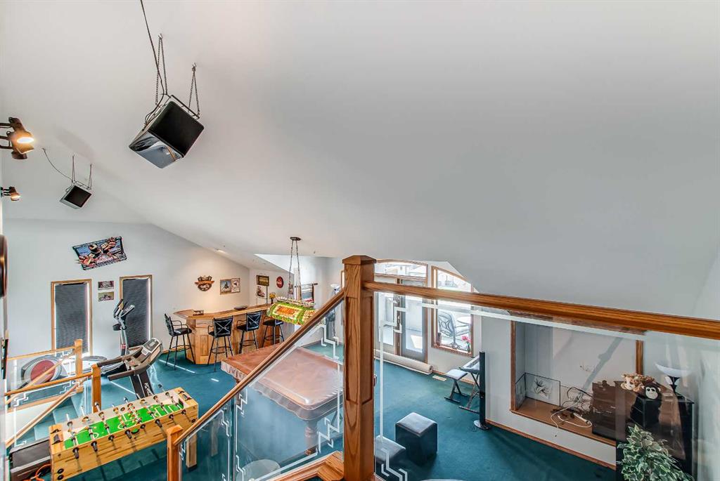 23 Chinook Place SW