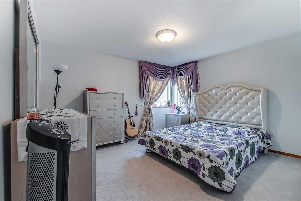23 Chinook Place SW