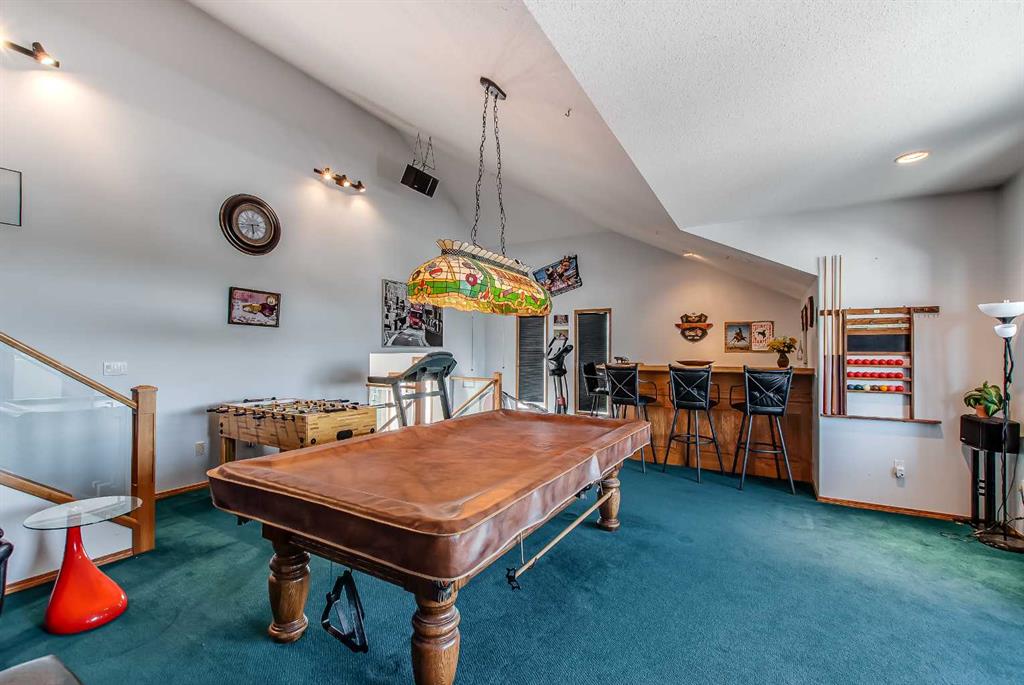 23 Chinook Place SW