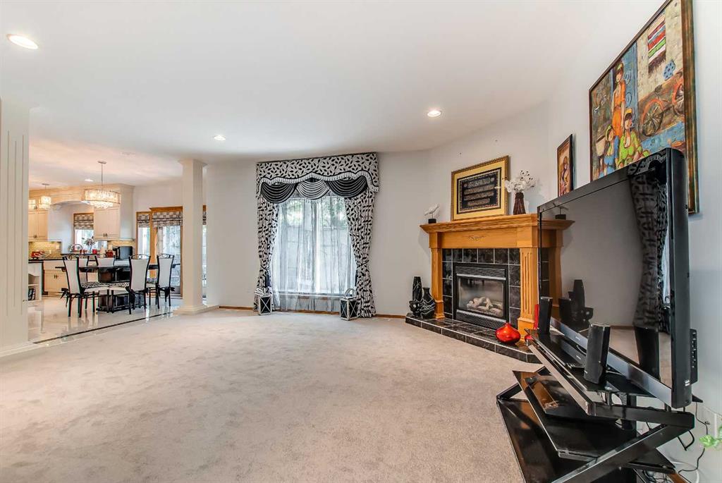 23 Chinook Place SW