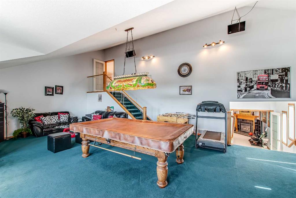 23 Chinook Place SW