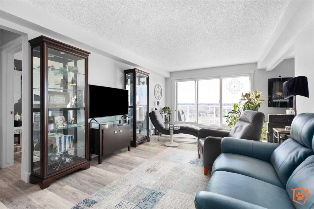 512 McCutcheon Drive NW Unit: 18