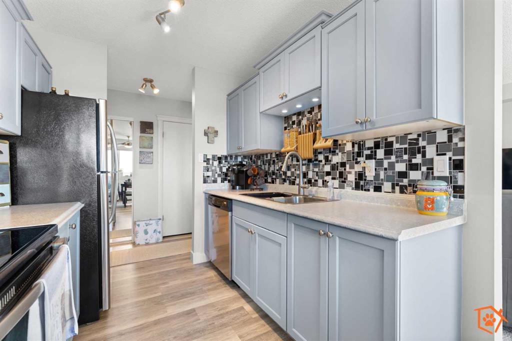 512 McCutcheon Drive NW Unit: 18