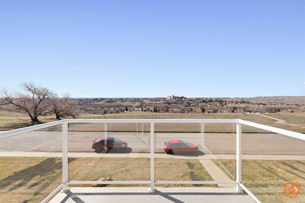 512 McCutcheon Drive NW Unit: 18