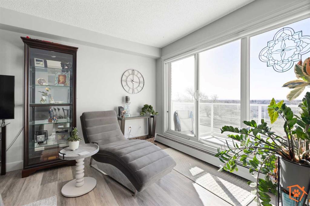 512 McCutcheon Drive NW Unit: 18