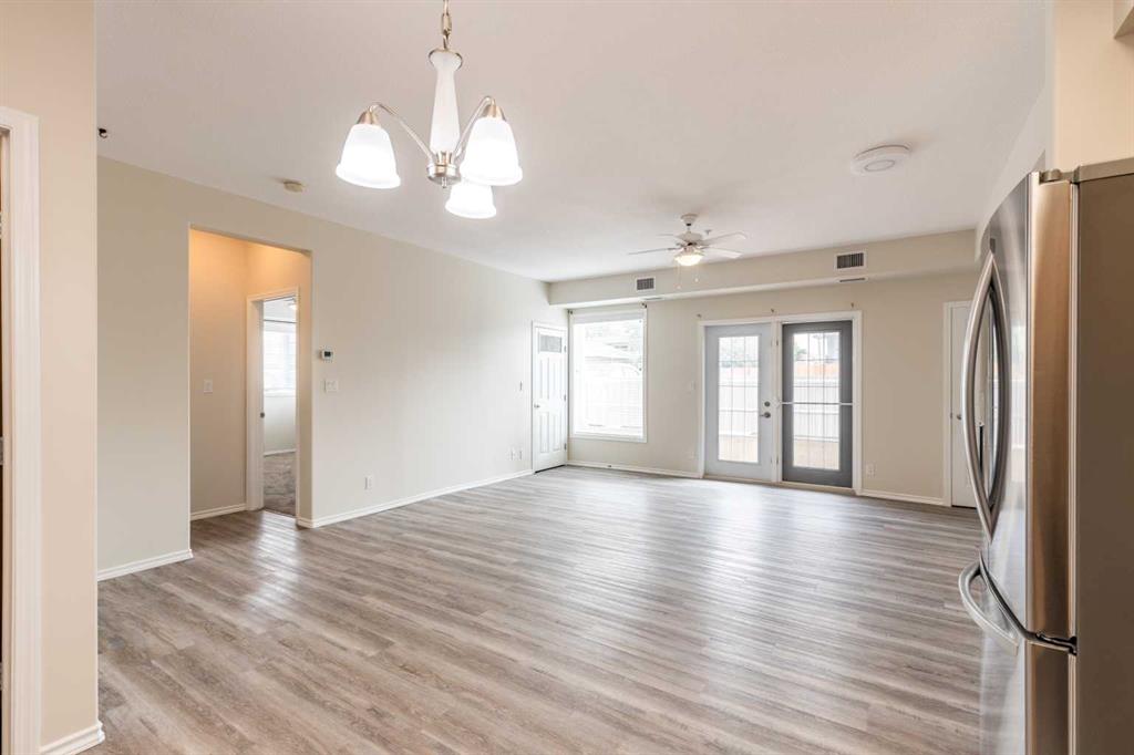 105 Main Street S Unit: 102