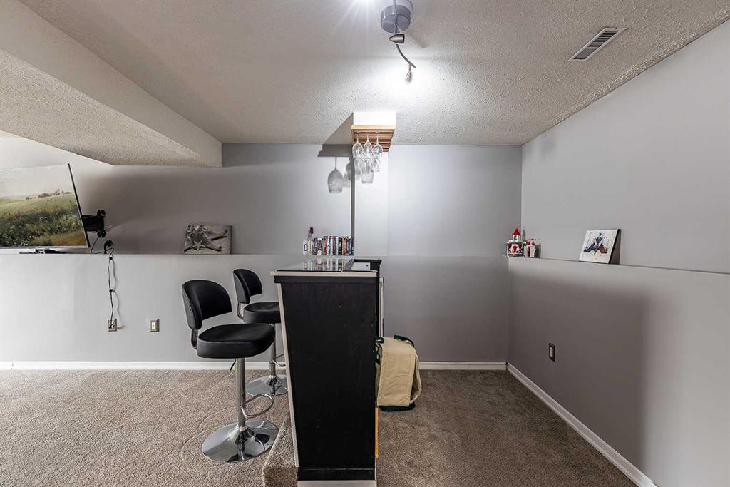 92 Smithson Street SE