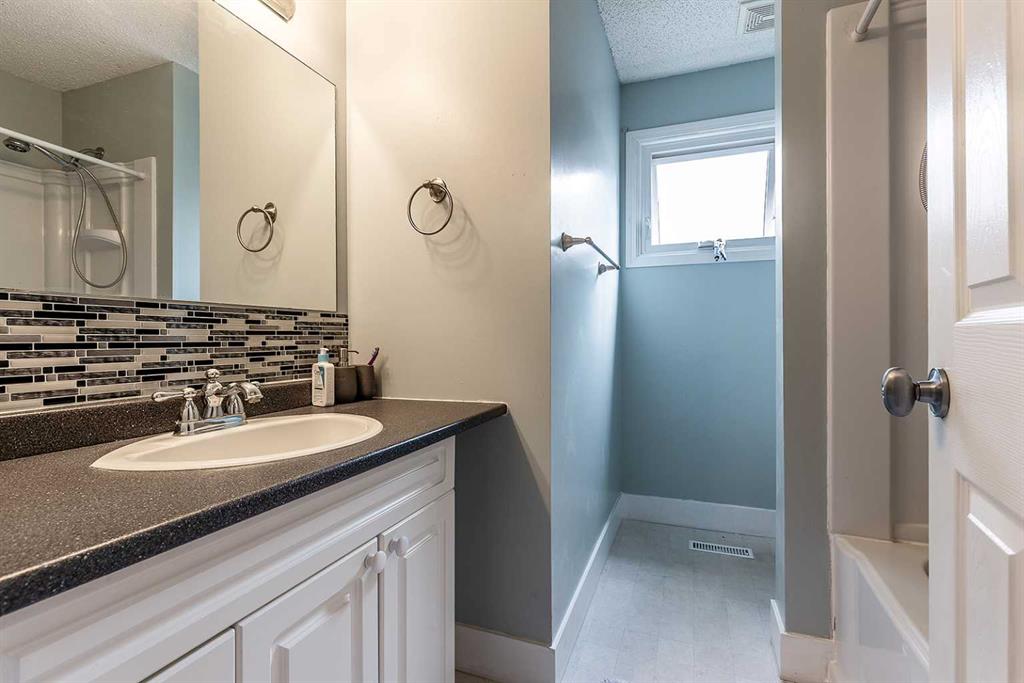 92 Smithson Street SE