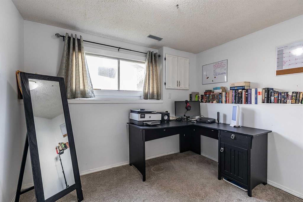 92 Smithson Street SE