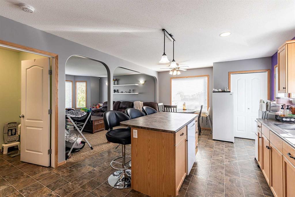 115 3 Street NE Unit: 1