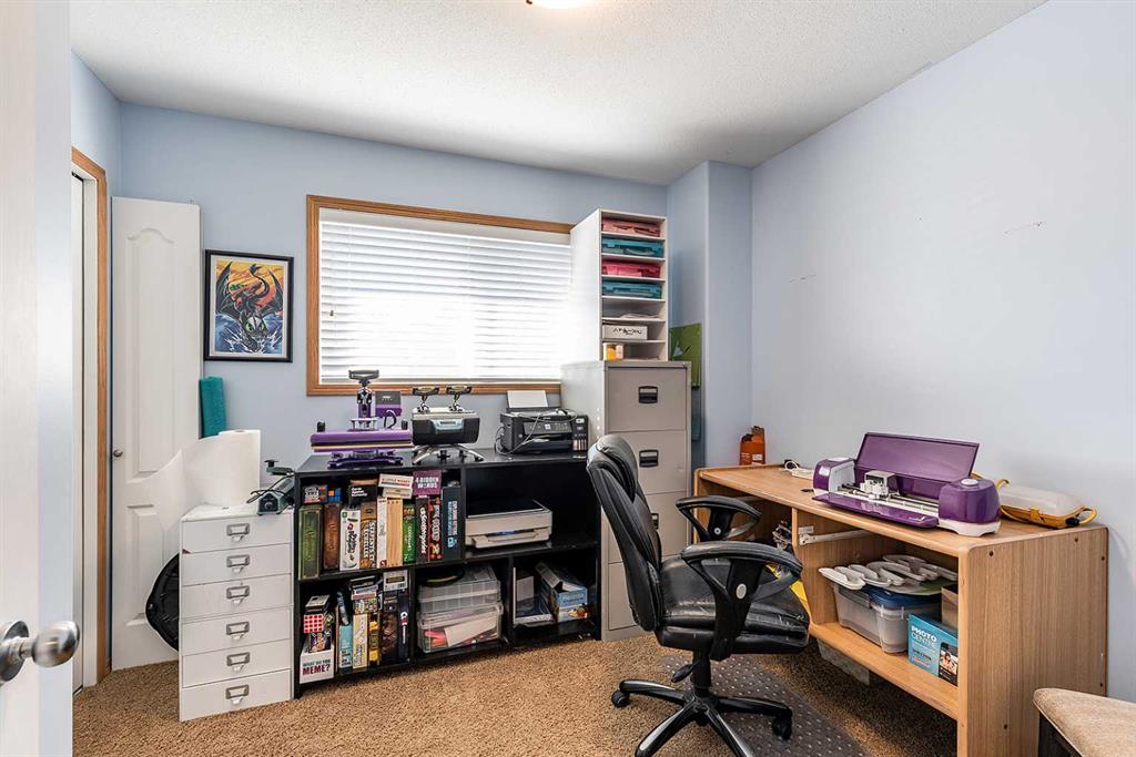 115 3 Street NE Unit: 1