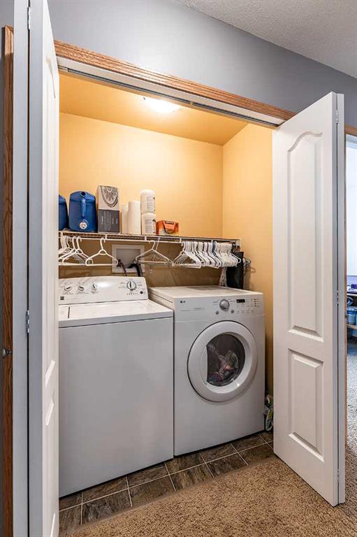 115 3 Street NE Unit: 1
