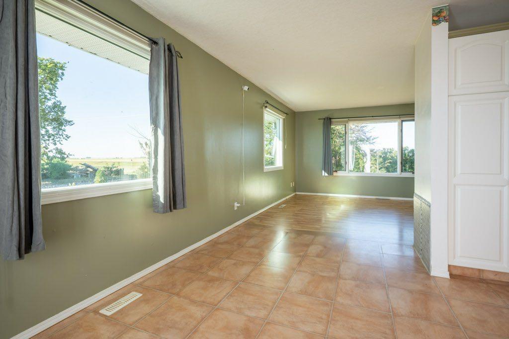165037 HWY 875