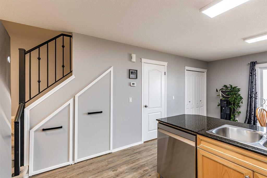 176 Northlands Pointe NE