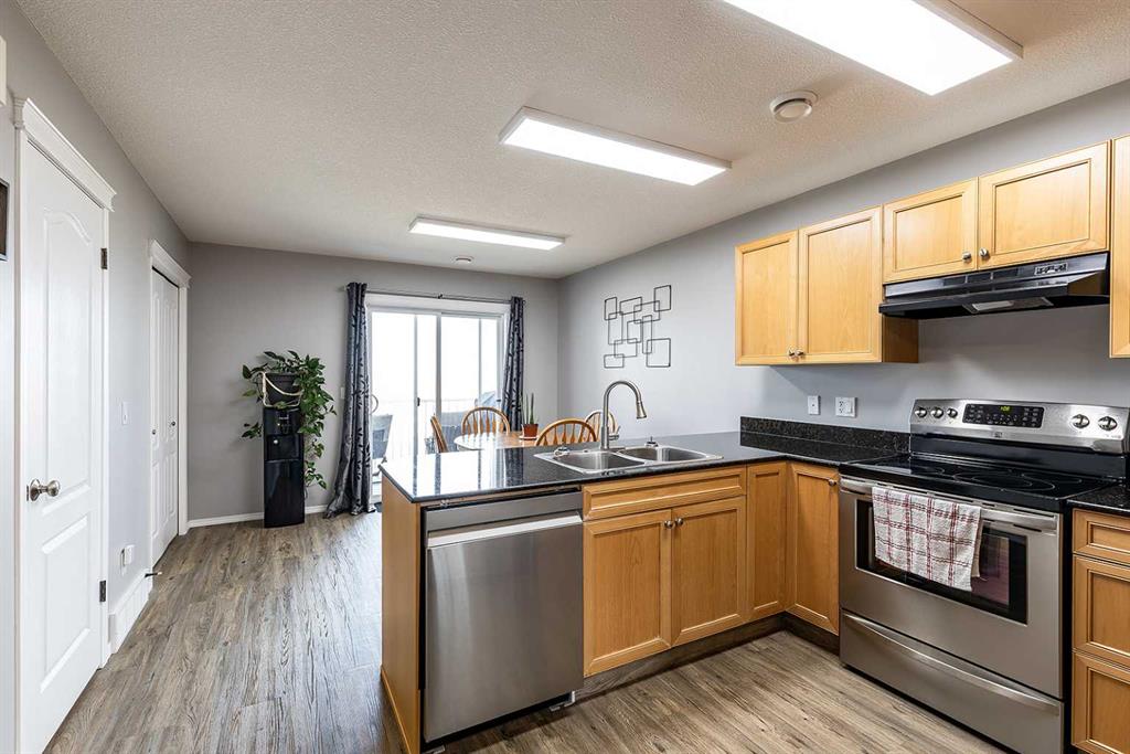 176 Northlands Pointe NE