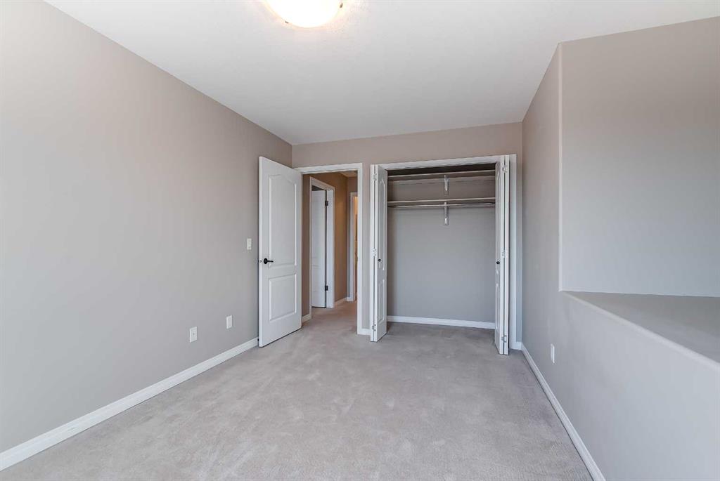 298 Somerset Way SE Unit: 32