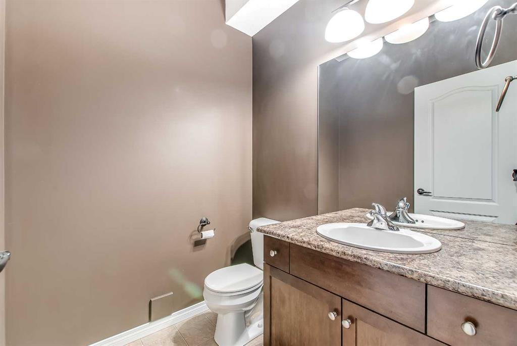 298 Somerset Way SE Unit: 32