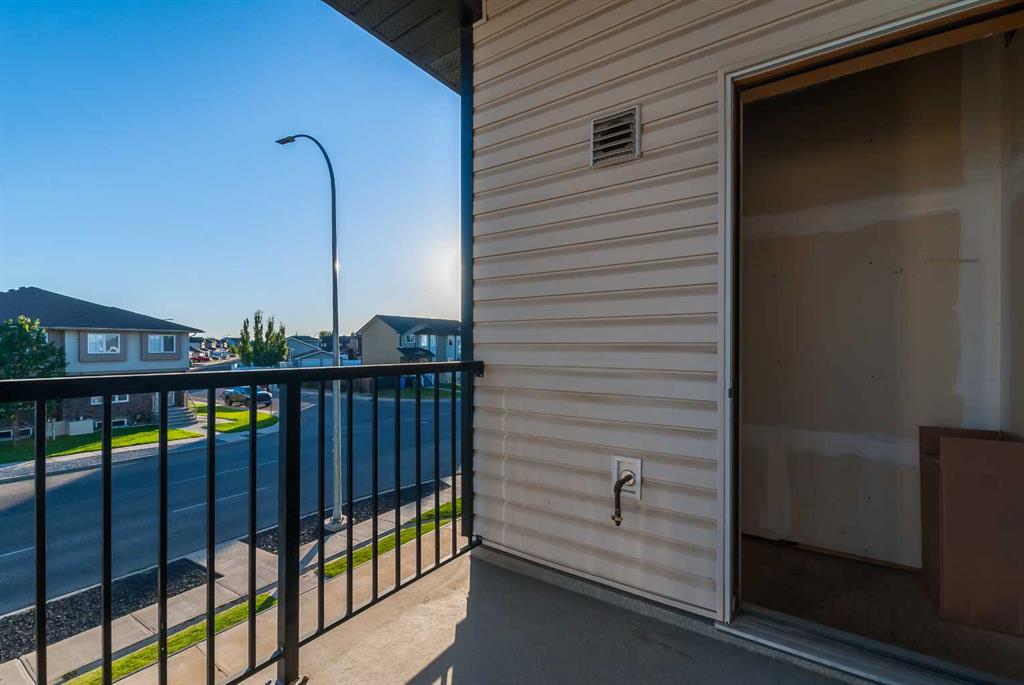 298 Somerset Way SE Unit: 32
