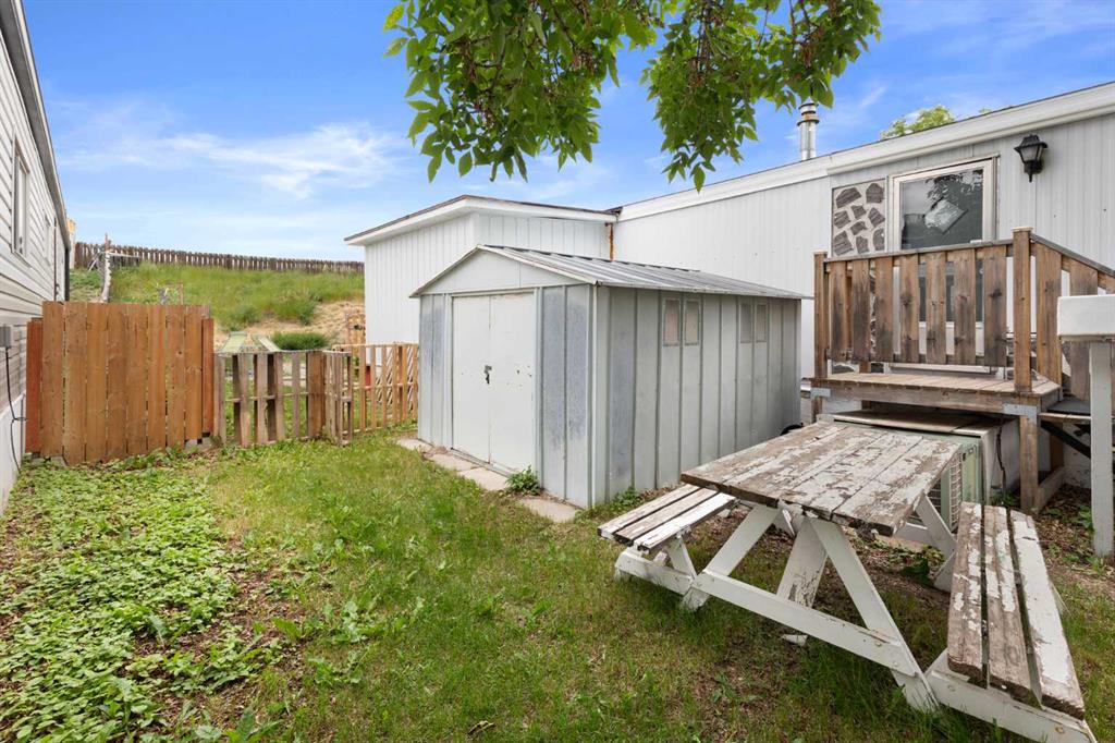 219 Fairchild Street SW