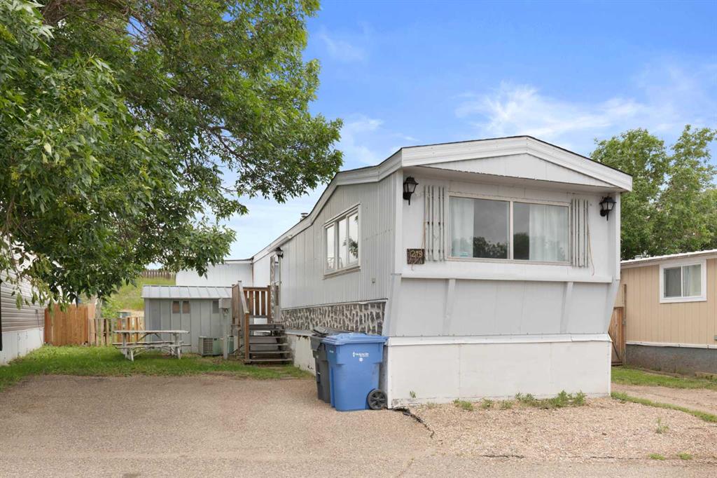 219 Fairchild Street SW