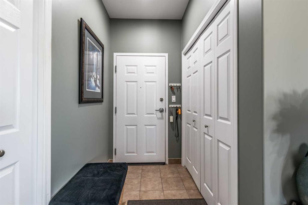 105 Main Street S Unit: 209