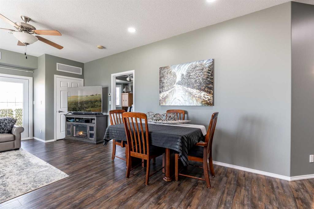 105 Main Street S Unit: 209