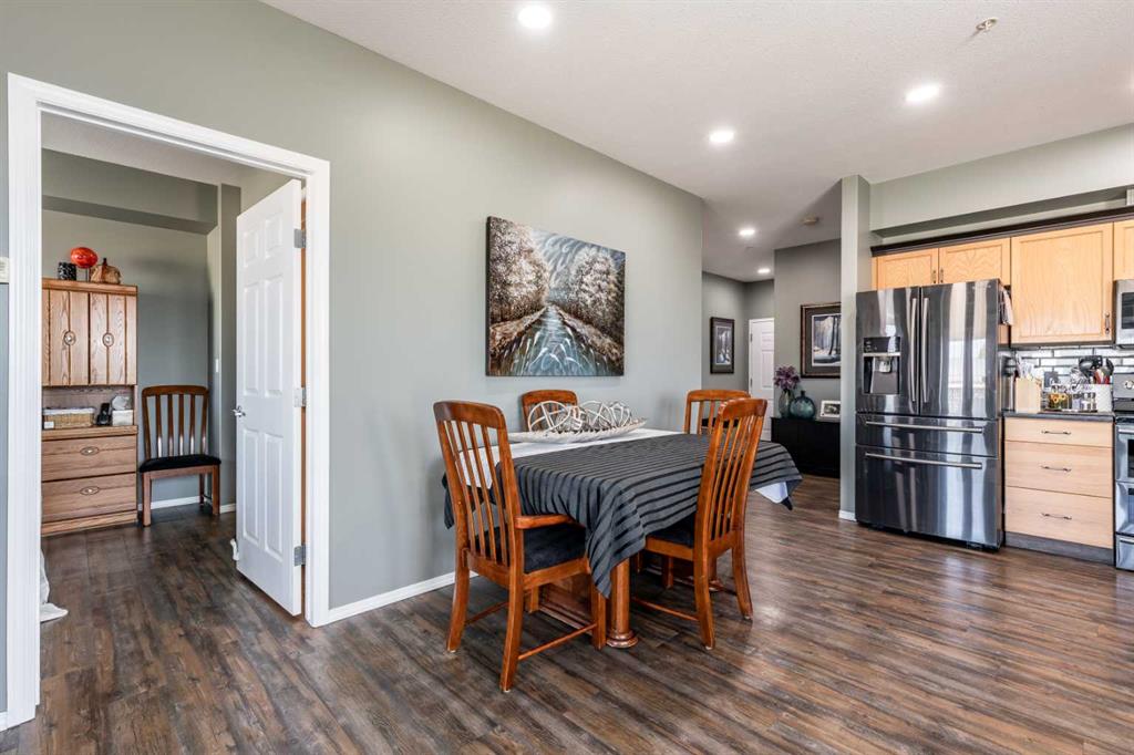 105 Main Street S Unit: 209