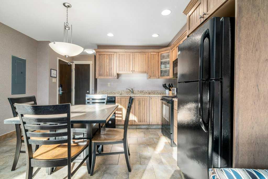 401 4 Street Unit: 604 & 605