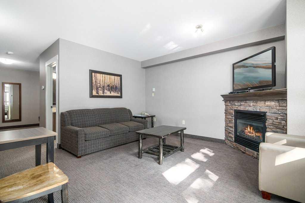 401 4 Street Unit: 604 & 605