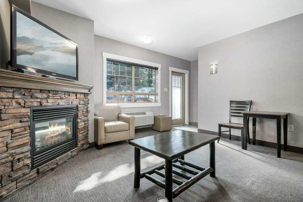 401 4 Street Unit: 604 & 605