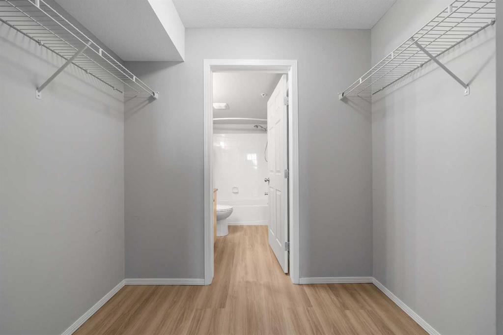 1616 Saamis Drive NW Unit: 304
