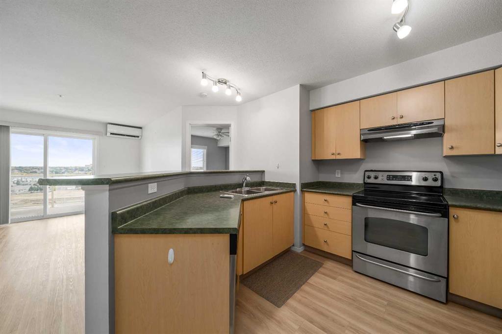 1616 Saamis Drive NW Unit: 304