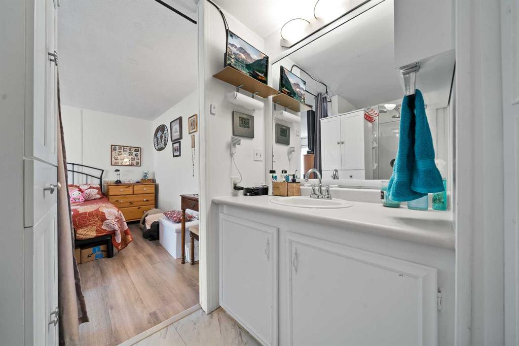 4000 13 Avenue SE Unit: #239