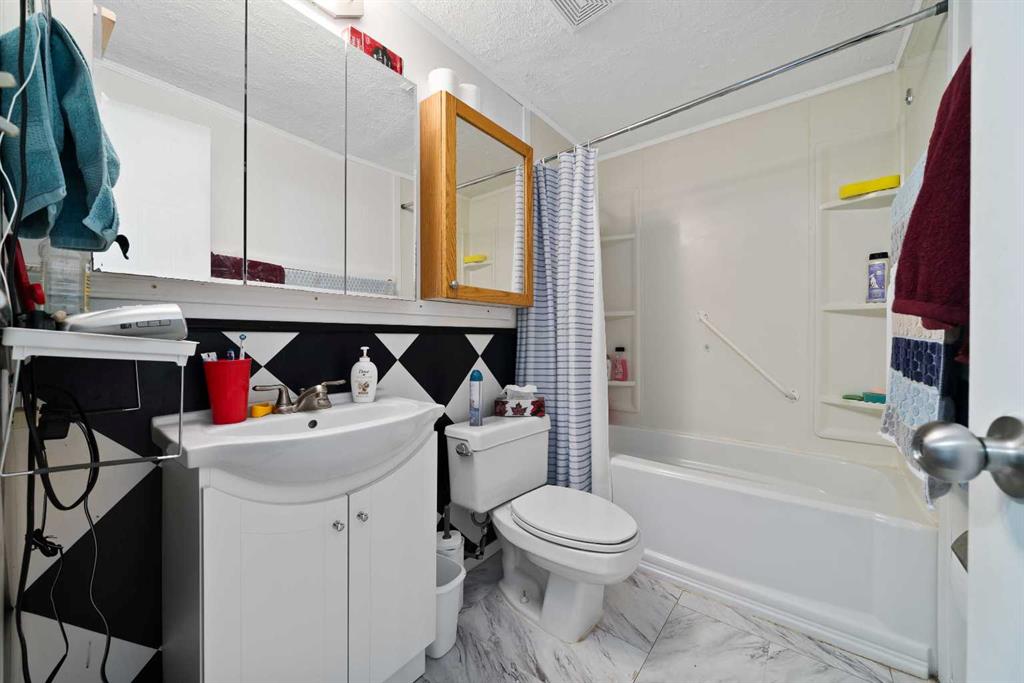 4000 13 Avenue SE Unit: #239
