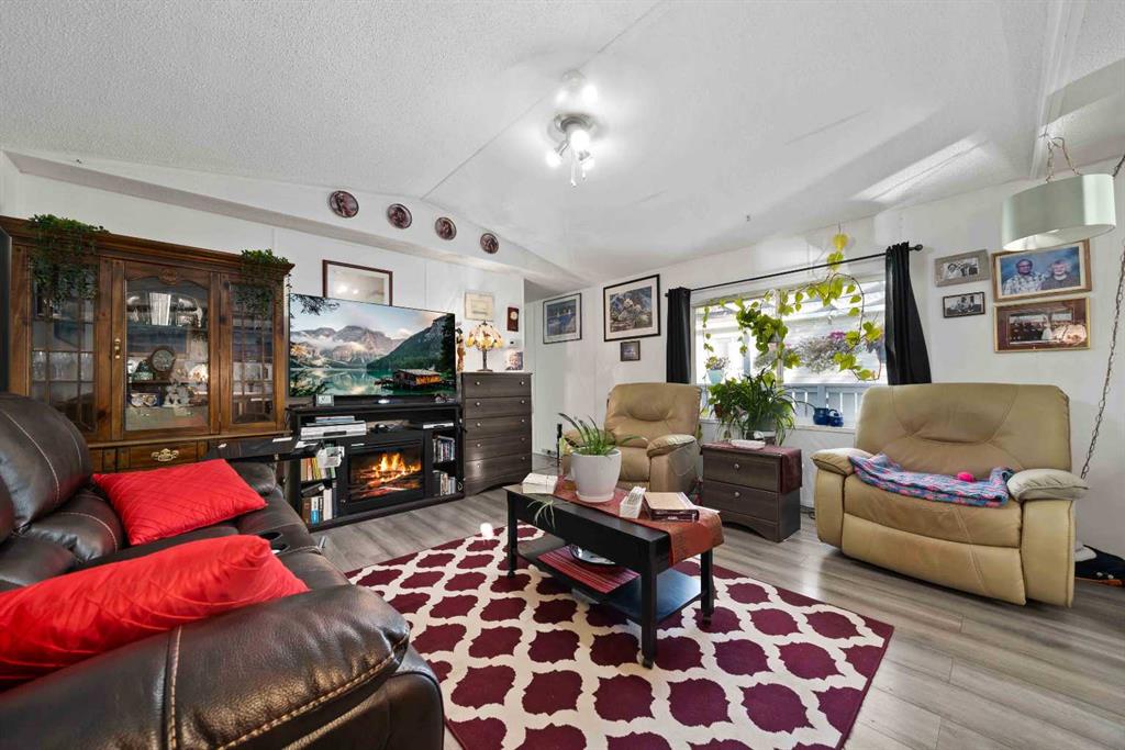 4000 13 Avenue SE Unit: #239