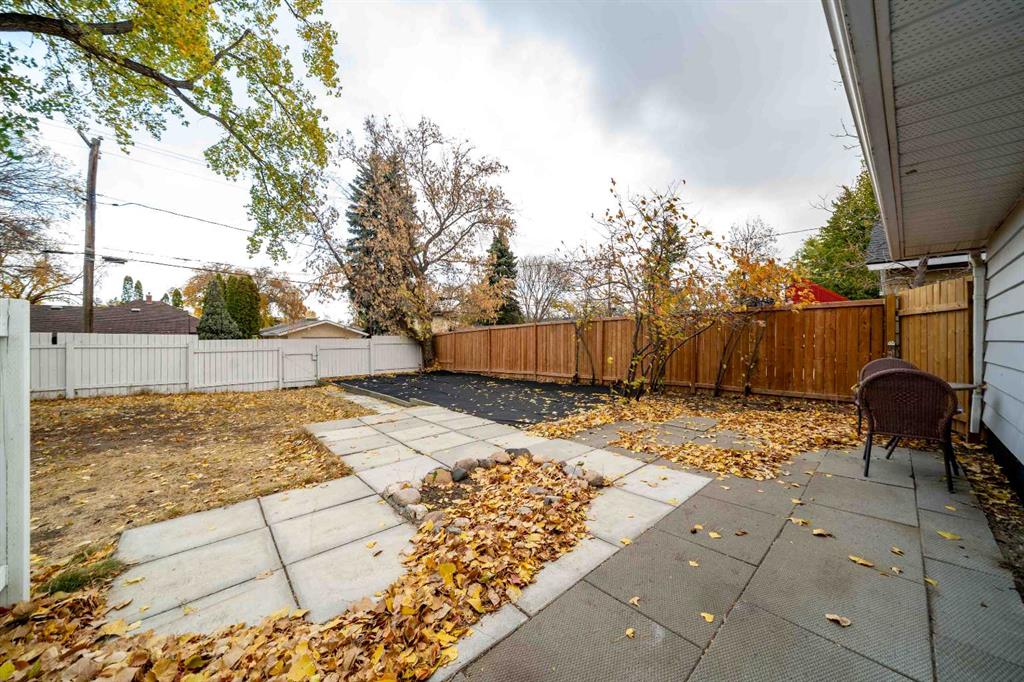 206 7th Street SE