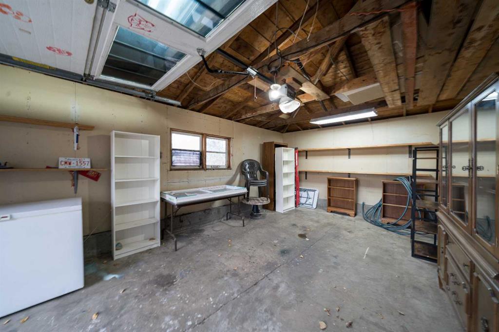 206 7th Street SE