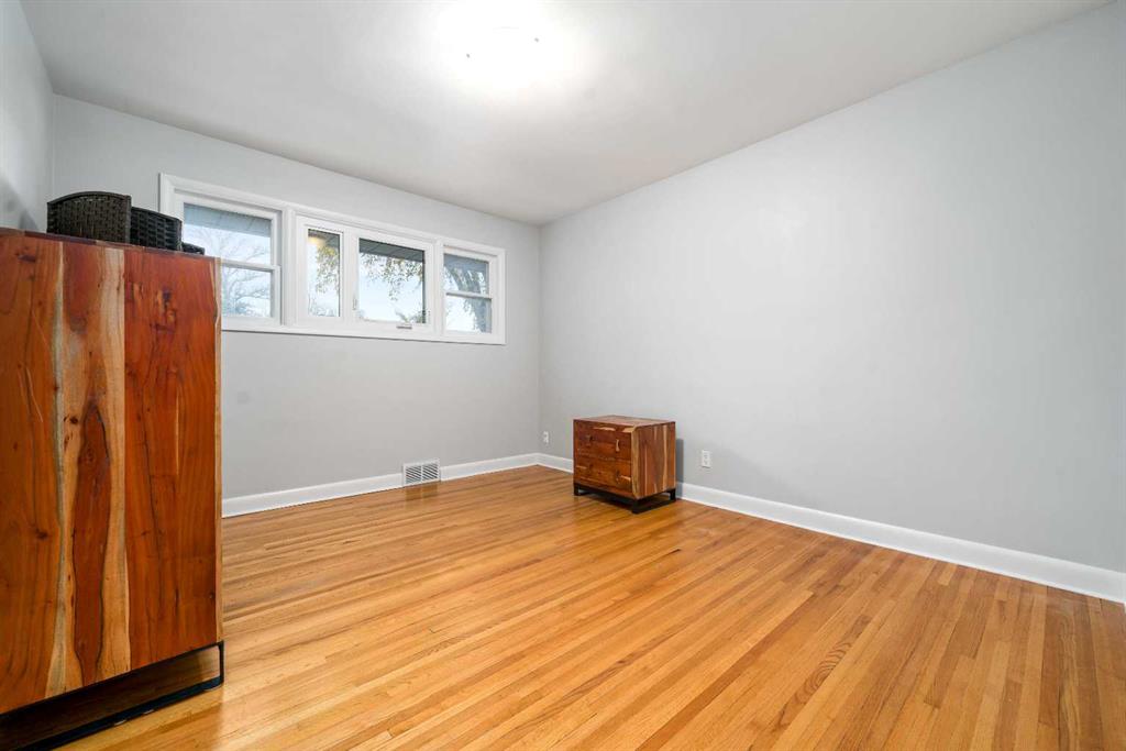 206 7th Street SE