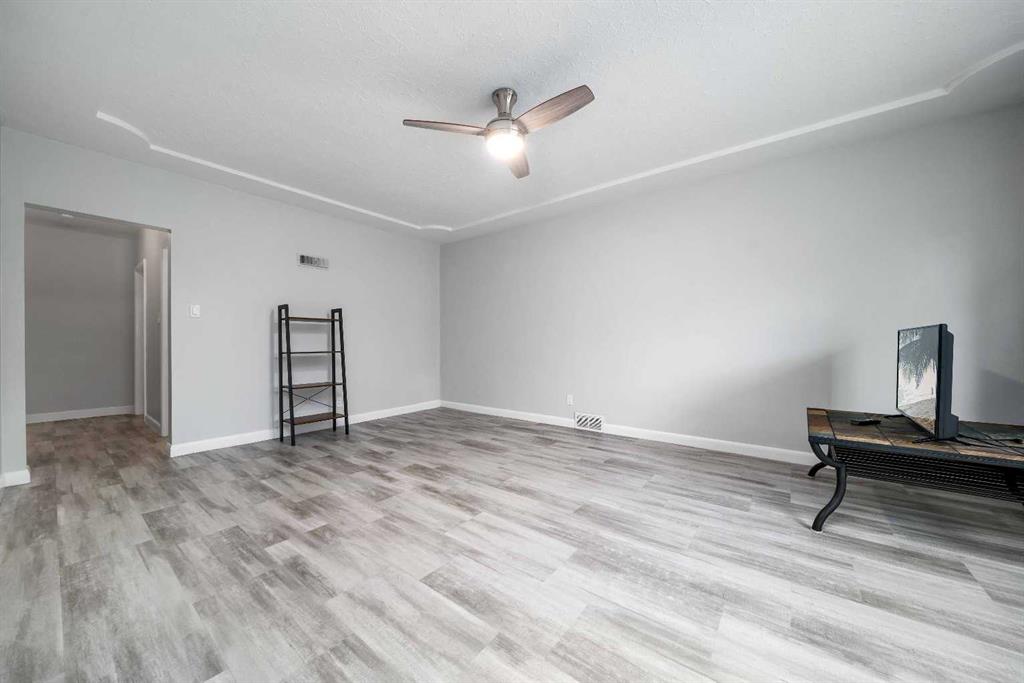 206 7th Street SE